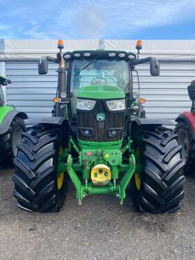 John Deere 6210 R