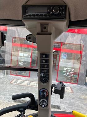 Case IH Farmall C 120 HILO 1.5