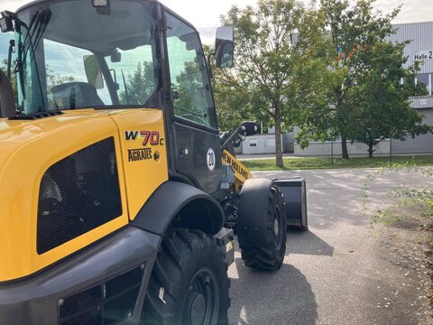 New Holland W 70 C