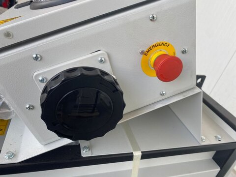 Sonstige AC 27 E