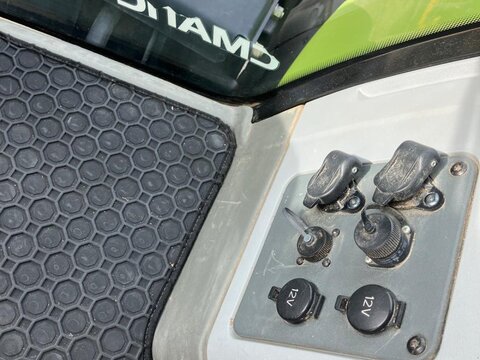 CLAAS Axion 920 C-MATIC