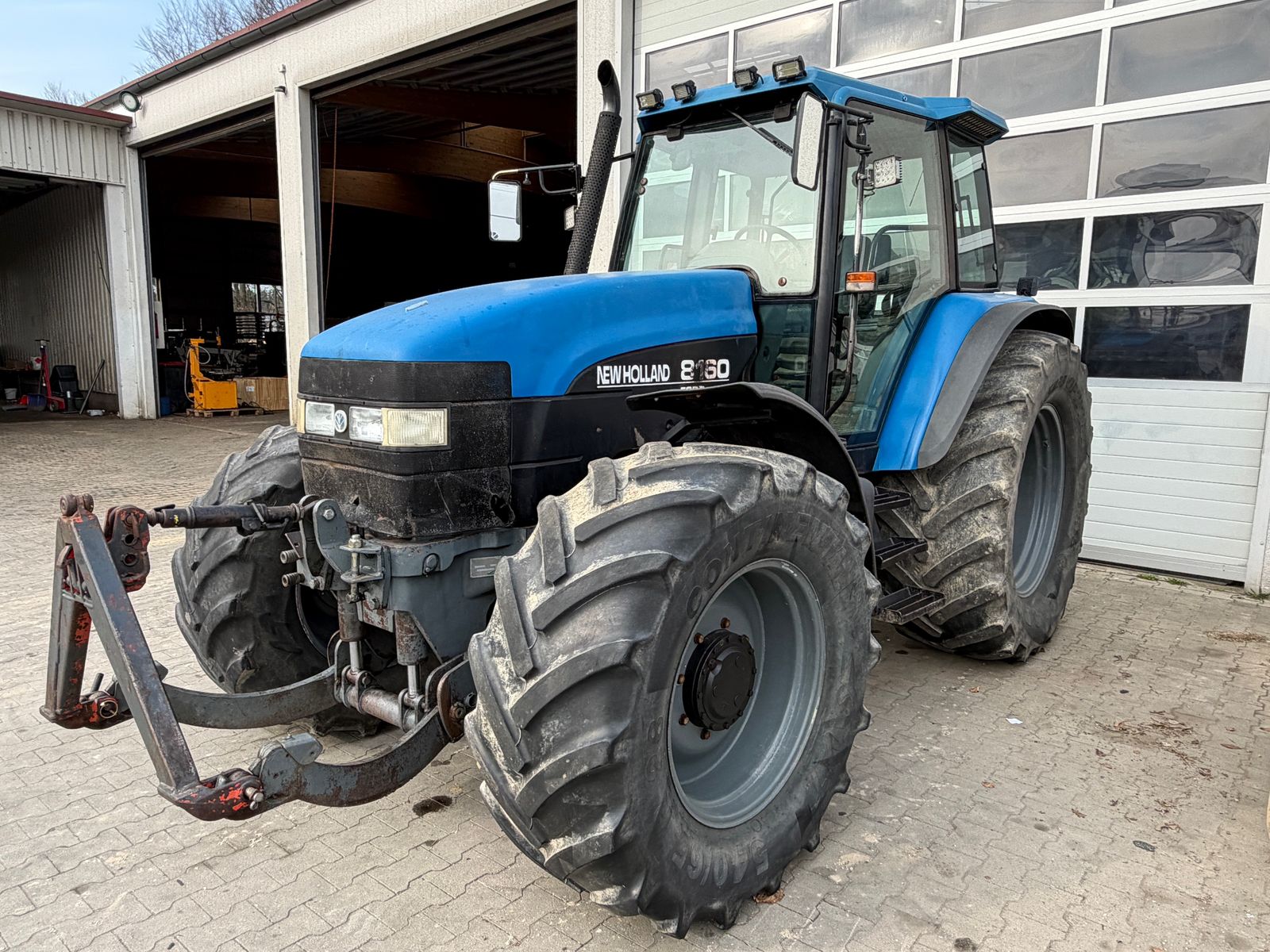 New Holland M 100/8160 3