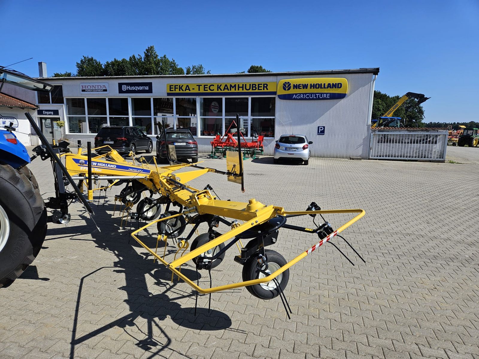 New Holland Proted 690 1