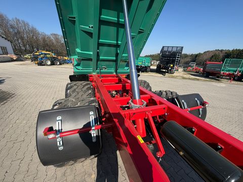 3713-89ee4813dd876be4b4d16c0b276ed7d7-6832090