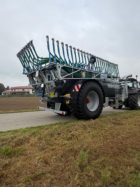 3713-92ee7445e902d8c1274cbe8991ca1aa6-6929805