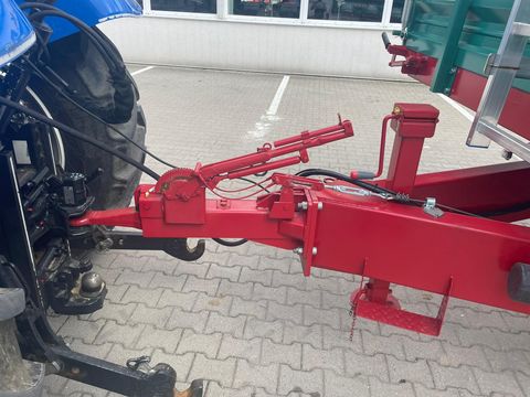 3713-9a3f9477fe8a0f85884f22bcf05bafc4-6933714