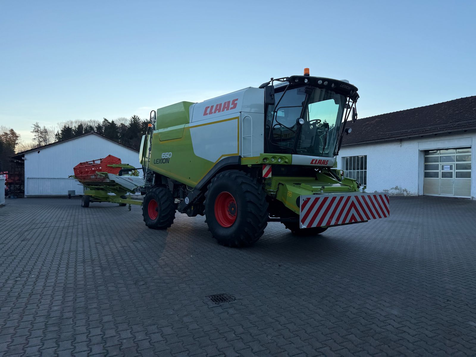 Claas Lexion 650 (Stage IIIb)  2