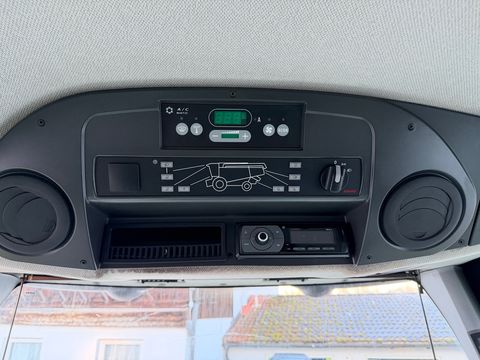 3713-a8c5e76032274415df94e662cd71655f-6518684