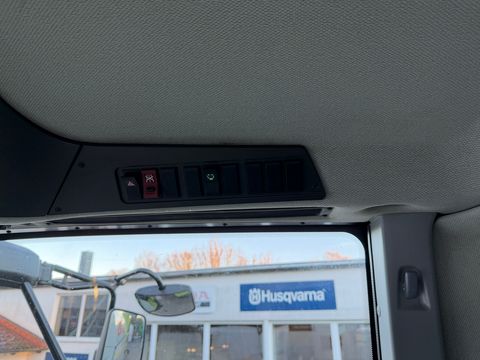 3713-a8c5e76032274415df94e662cd71655f-6518684