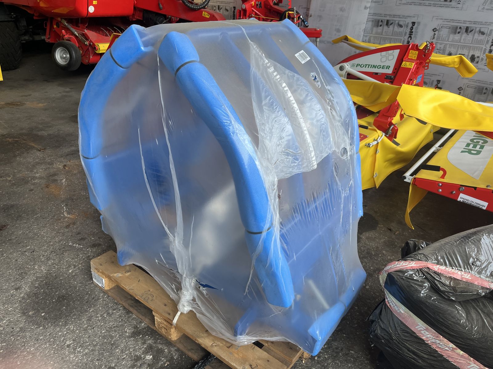 Göweil Rundballengreifer RBG 160 2