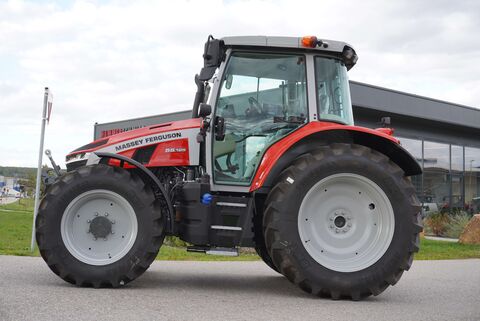 Massey Ferguson MF 5S.125 Dyna-VT Exclusive