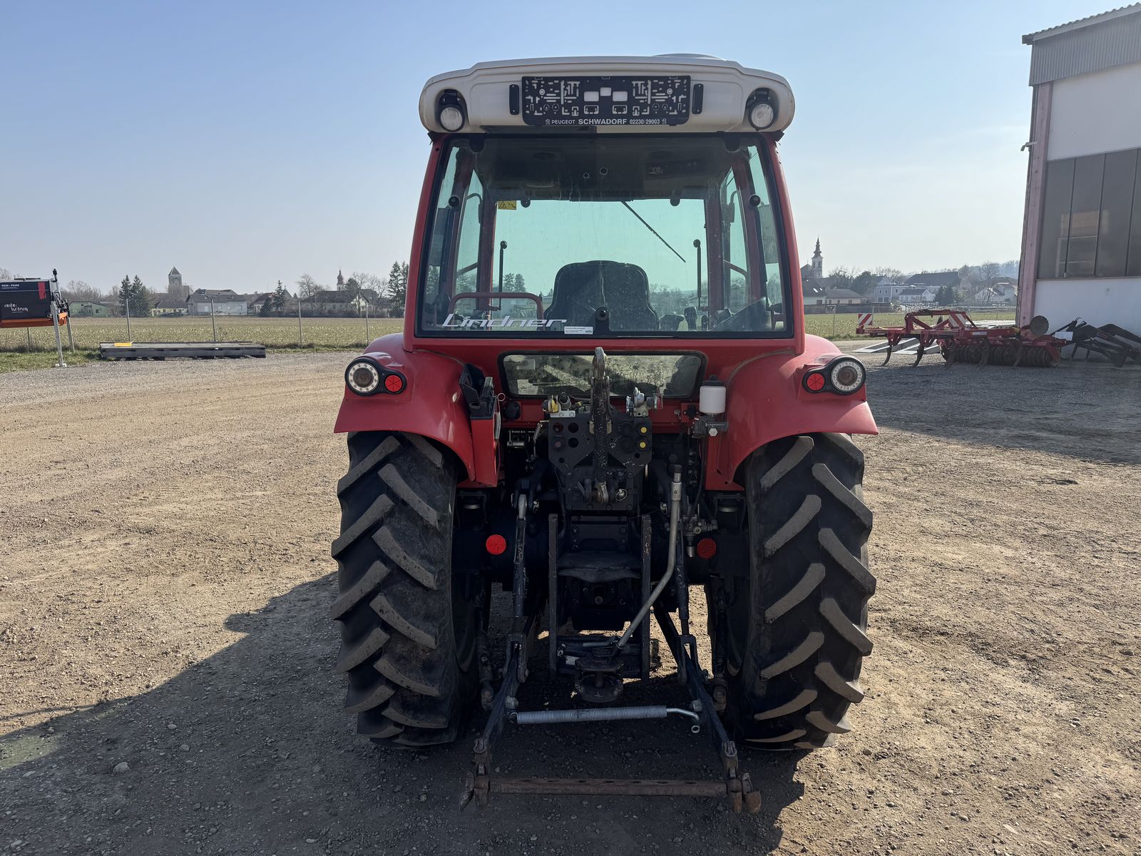 Lindner Geotrac 64 3