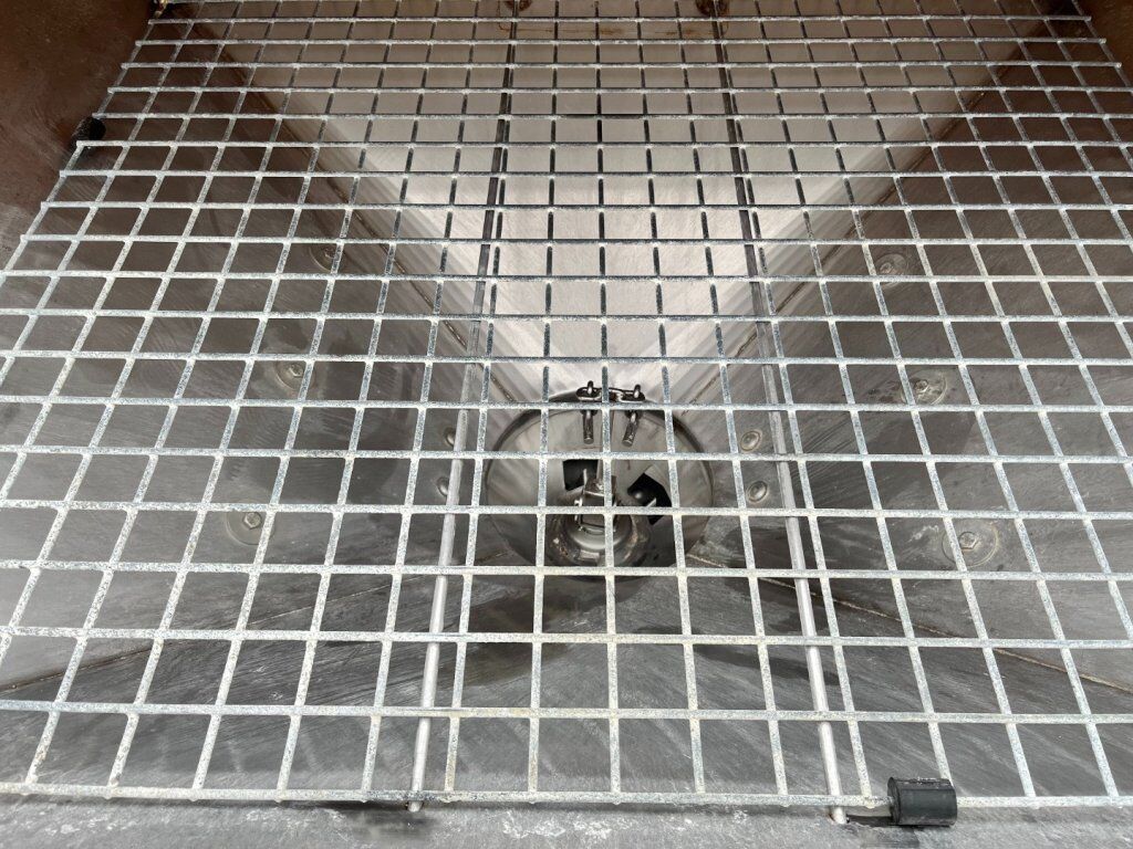 Landgut 833E Streuer 3