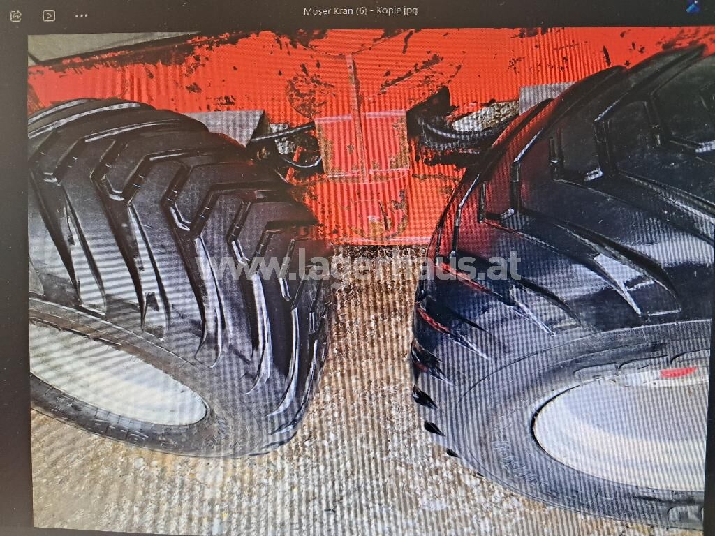 A. Moser 9,2M FORSTKRANWAGEN 13.TO 3