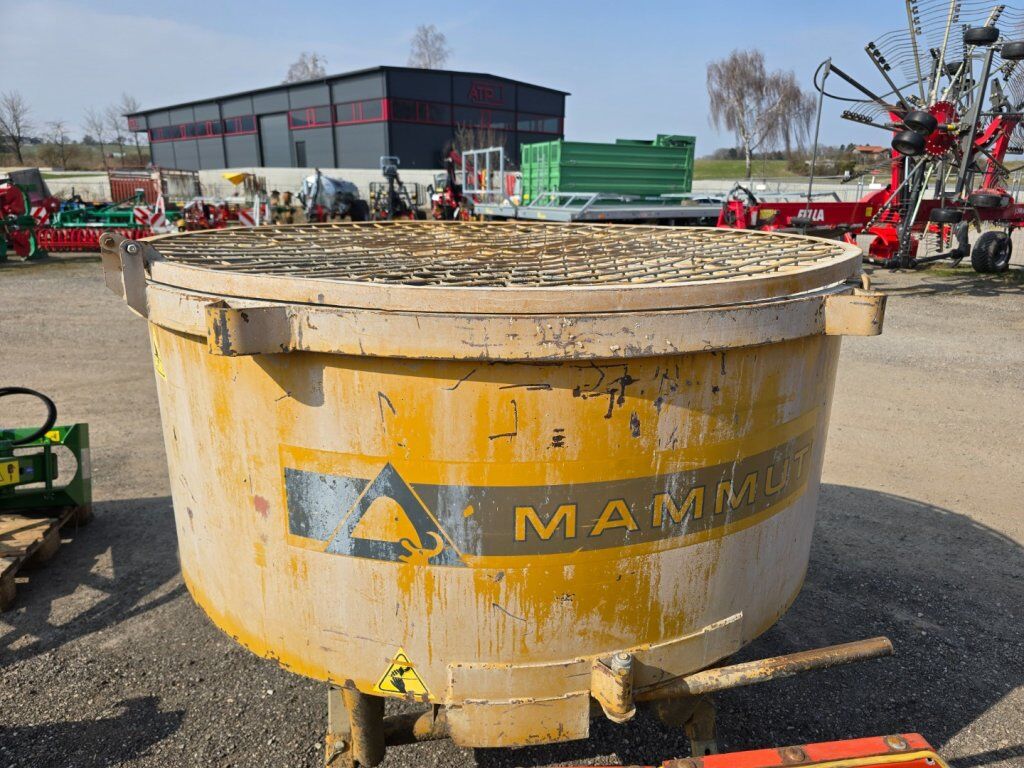 Mammut Betonmischer TM 150 3
