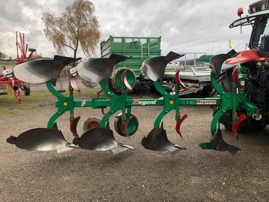 Regent Megastar 300 CX 4 scharig 3