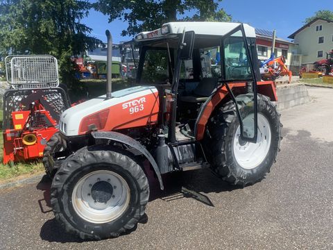 <strong>Steyr 963 M</strong><br />