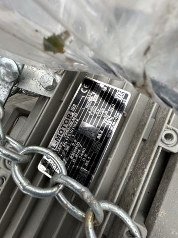 3732-fef0ff6cb29bb68008e425585965dd73-5970774