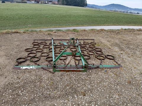 Schweiger Wiesenhexe