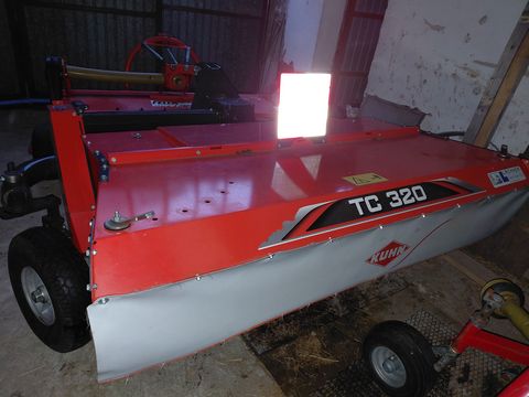 Kuhn TC 320