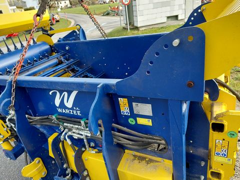 Sonstige Einstreugerät für Merlo - auch andere möglich