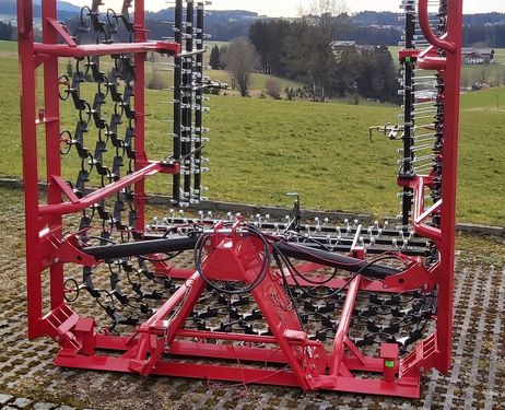 Stekro Wiesenegge mit Striegel 