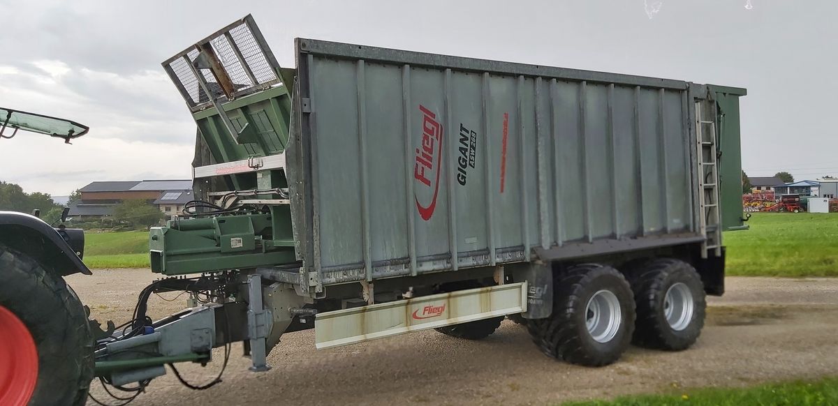 Fliegl Gigant ASW 268 2