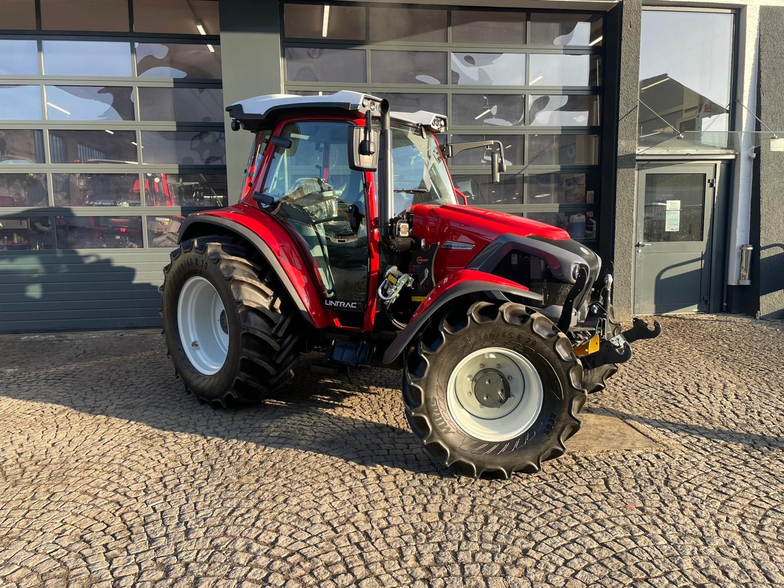 Lindner Lintrac 80 (Stufe 5) 4Rad-Lenkung 3