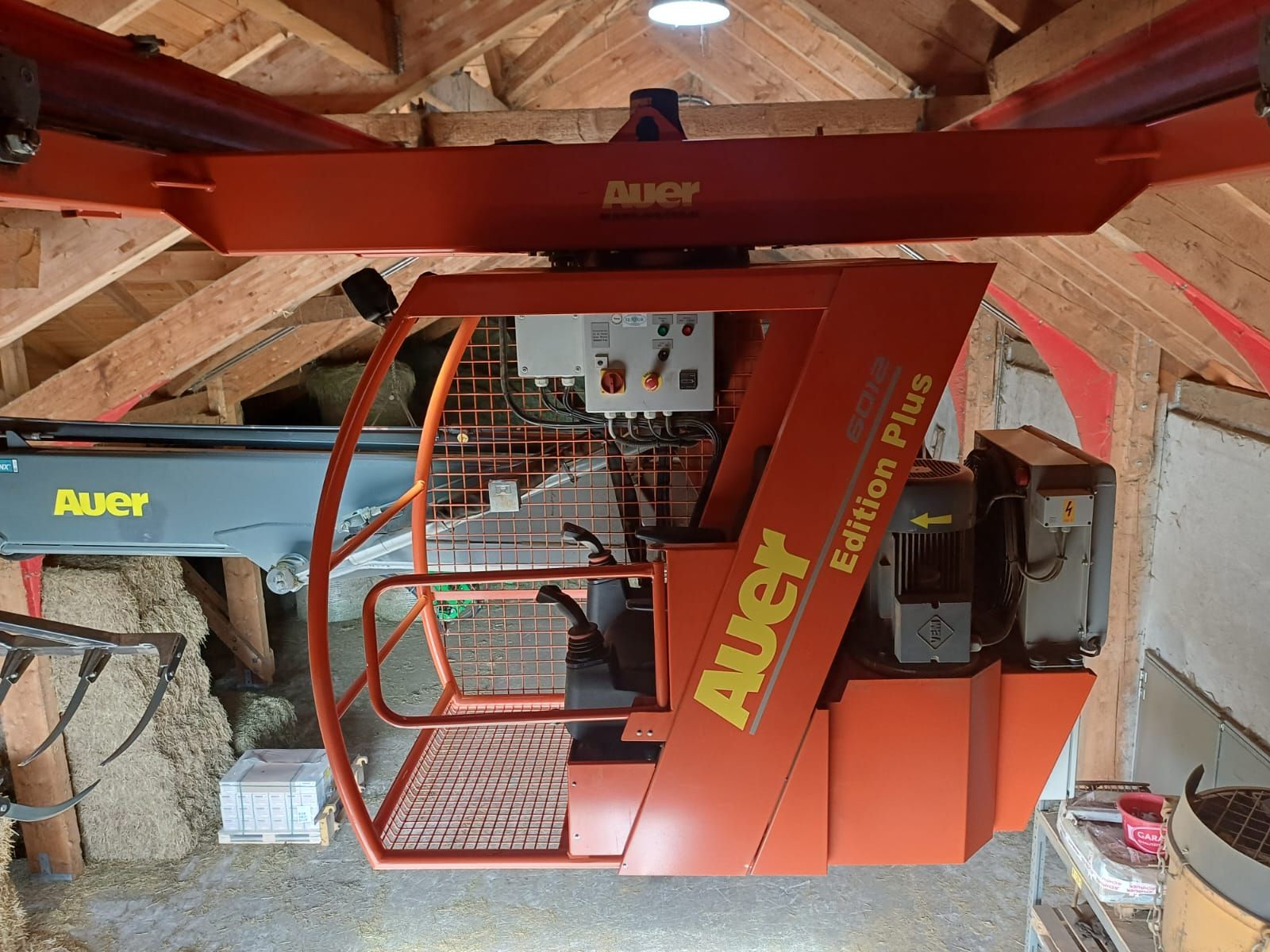 Auer Hängedrehkran HK12 3