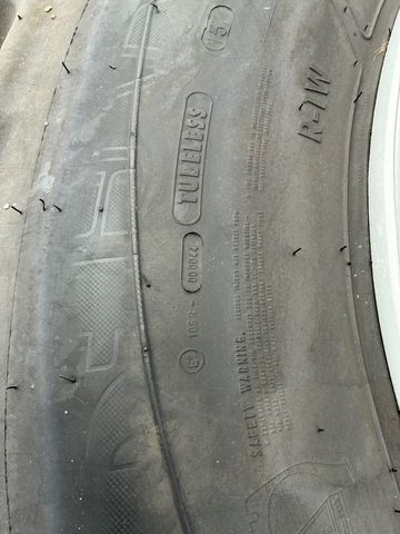 3777-535f172317cefb73290532803f7f3da3-6884242