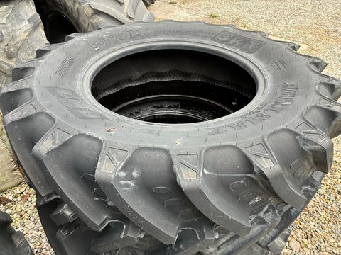 3777-8af44b8137989ff970e47850d47be9a3-6884215