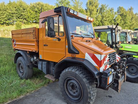 Mercedes UNIMOG  U 130