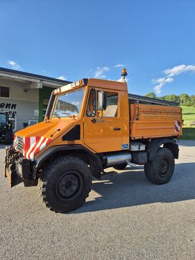 Mercedes UNIMOG  U 130