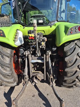 Claas Arion 410