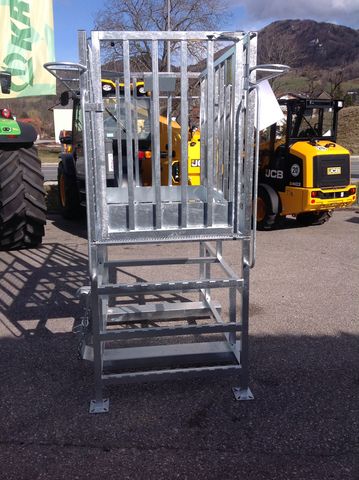 Fliegl Arbeitsbühne