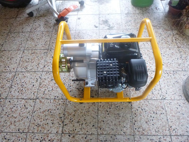 JCB Schmutzwasserpumpe 3