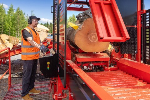 Hakki Pilke X Firewood Factory