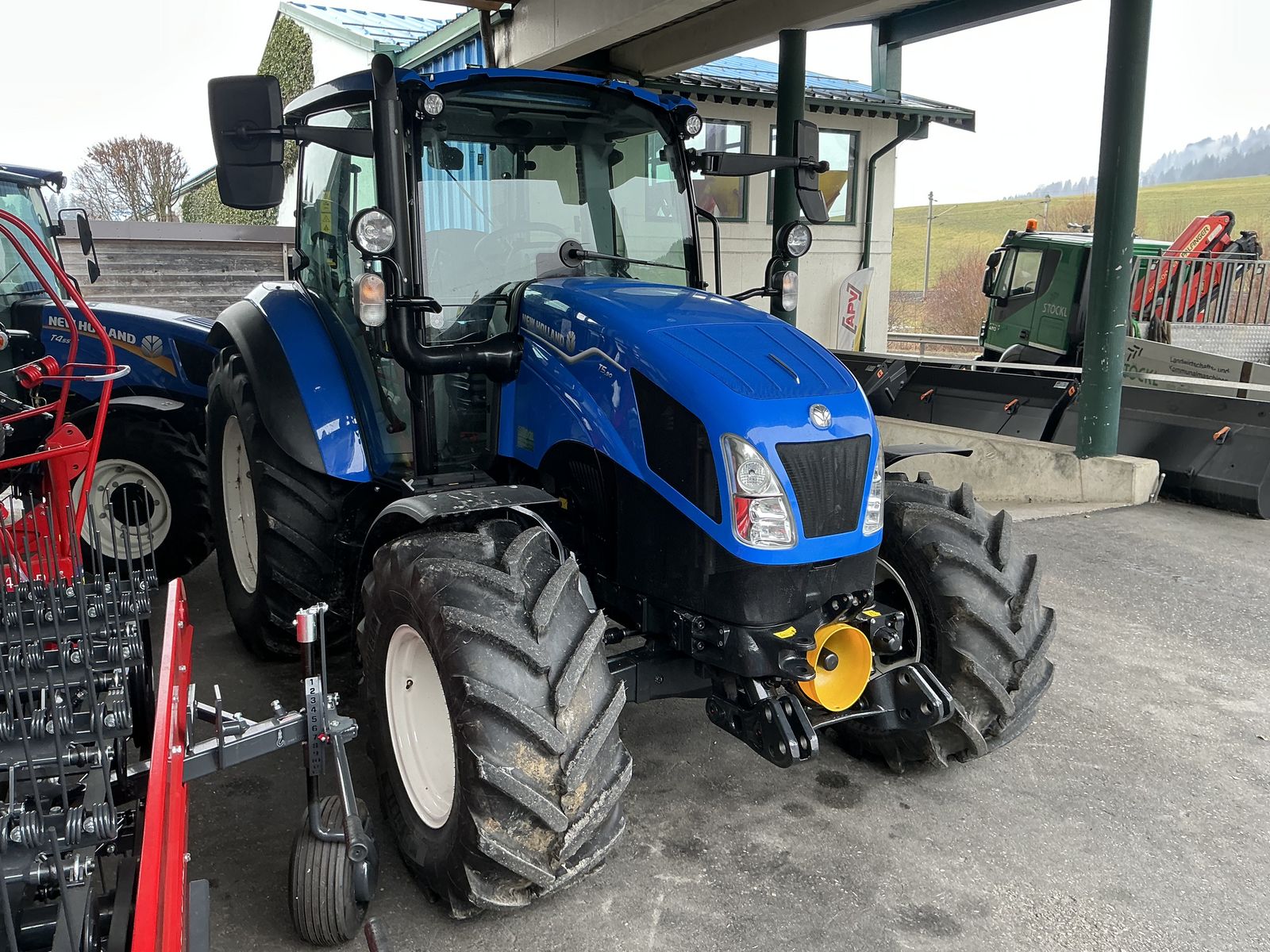 New Holland T5.90 Dual Command 3