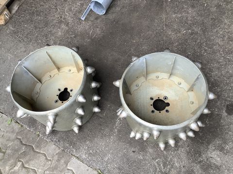 Aebi Stachelwalzen 12“ 4reihig