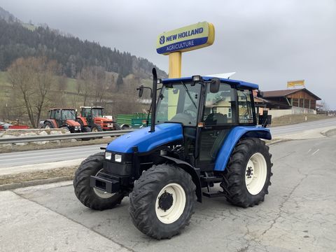 <strong>New Holland L 65 DT </strong><br />