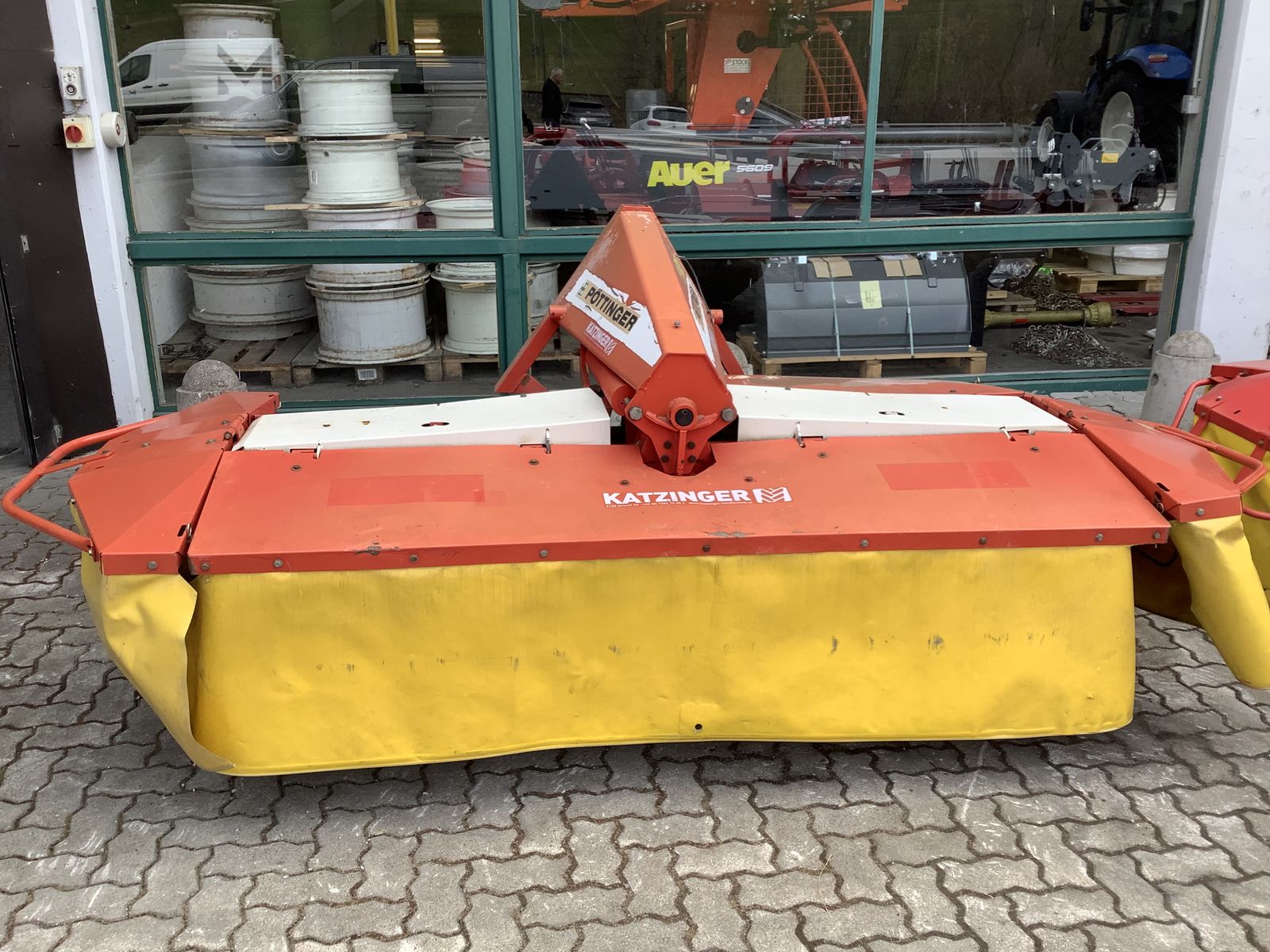 Pöttinger Nova Cat 260 3