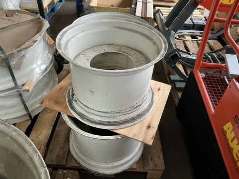 New Holland 440/65-20