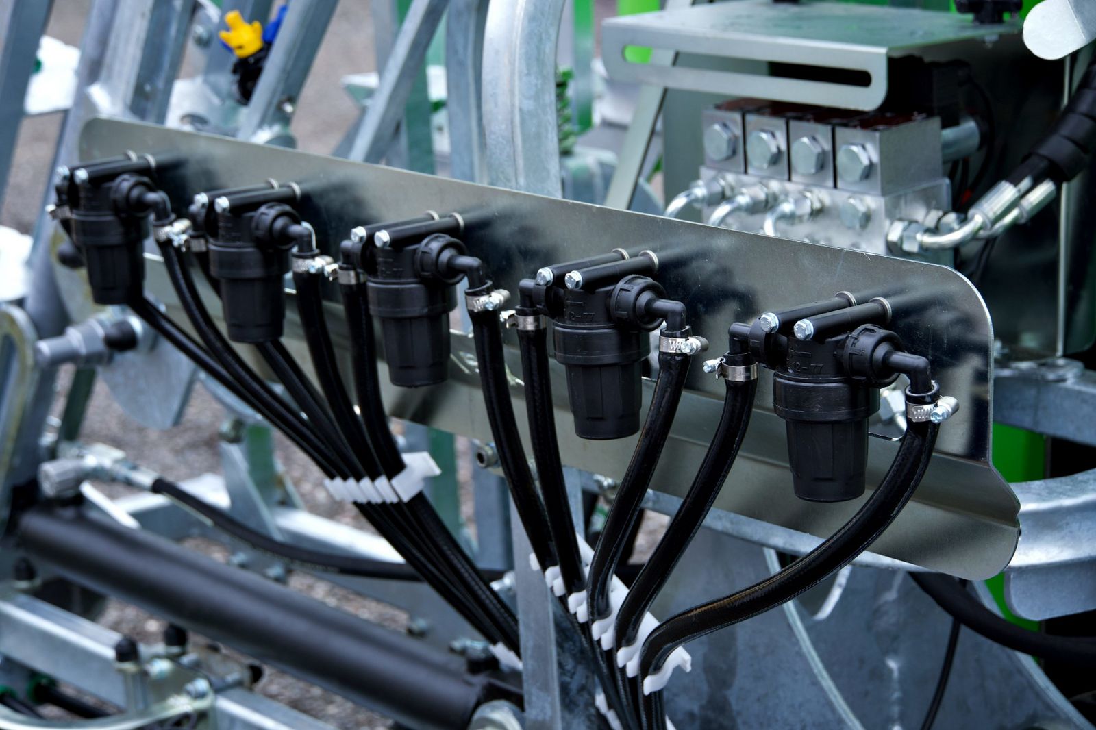 Agricraft AC 815 Anbaufeldspritze Traktor Feldspritzen 3