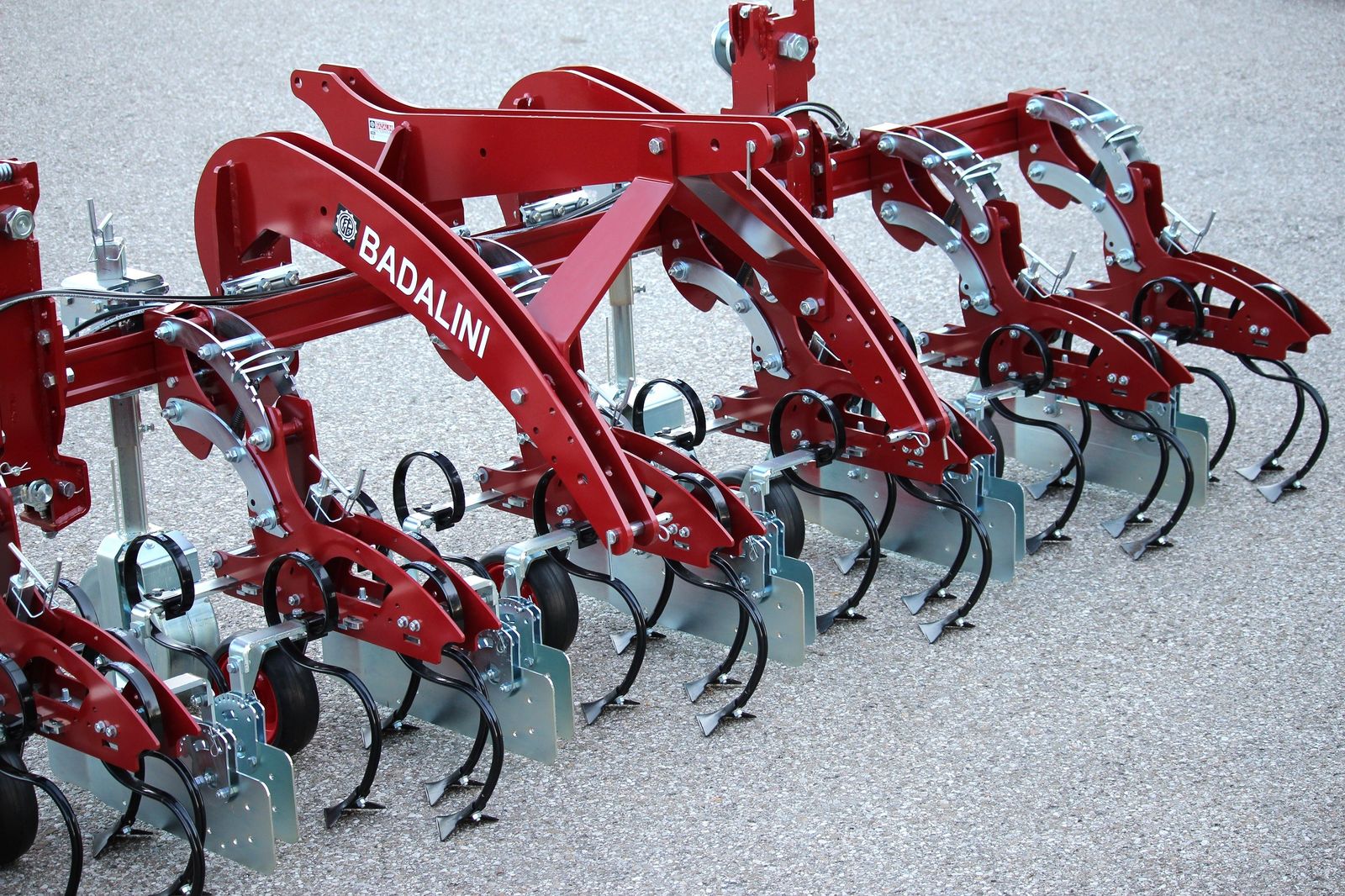 Badalini Hackgerät Bodenfräse Reihenfräse Striegel Mulche 3