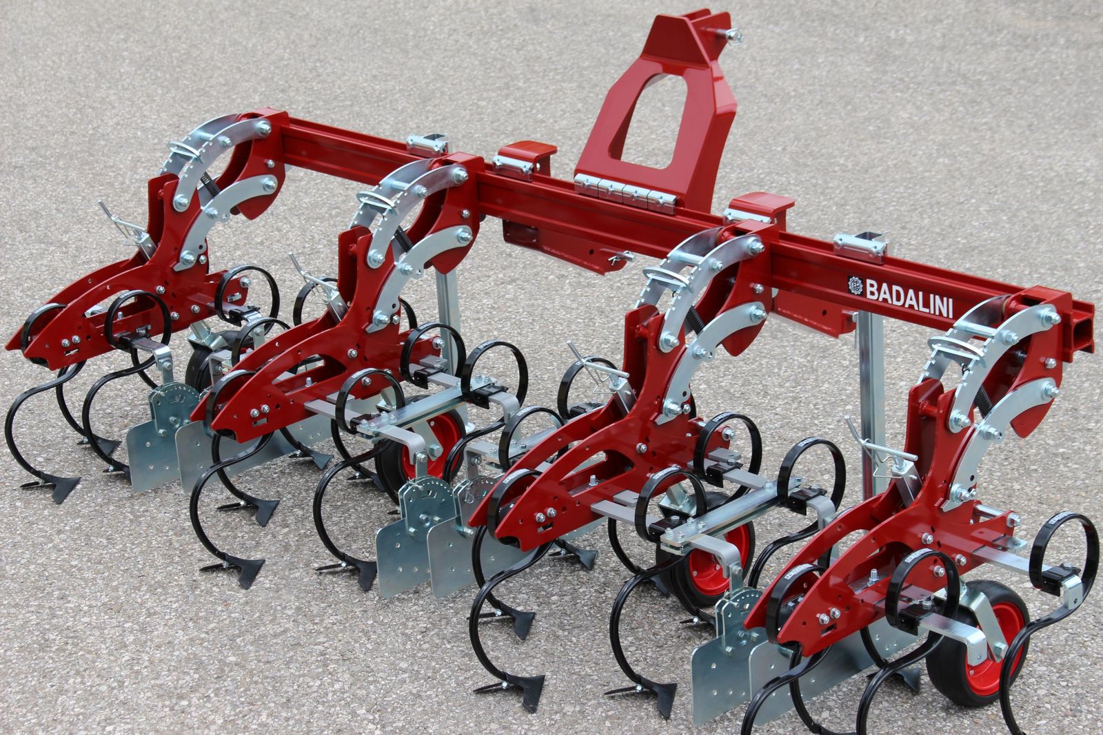 Badalini Hackgerät Bodenfräse Reihenfräse Striegel Mulche 2