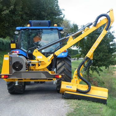 Femac 302-5.5 Mulcher Seitenmulcher Böschungsmulcher