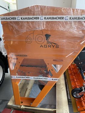 Kahlbacher AGRYS 150 selbstlade Dreipunktstreuer
