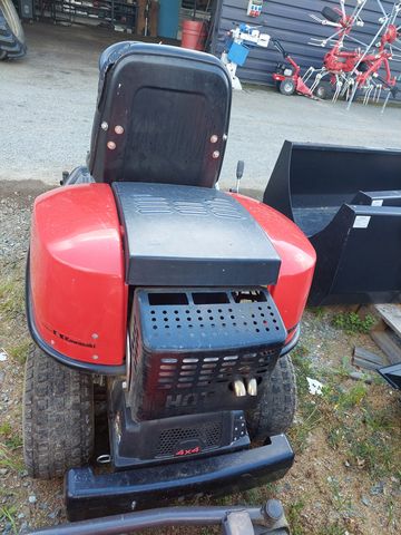 Jonsered Jonsered Rasentraktor