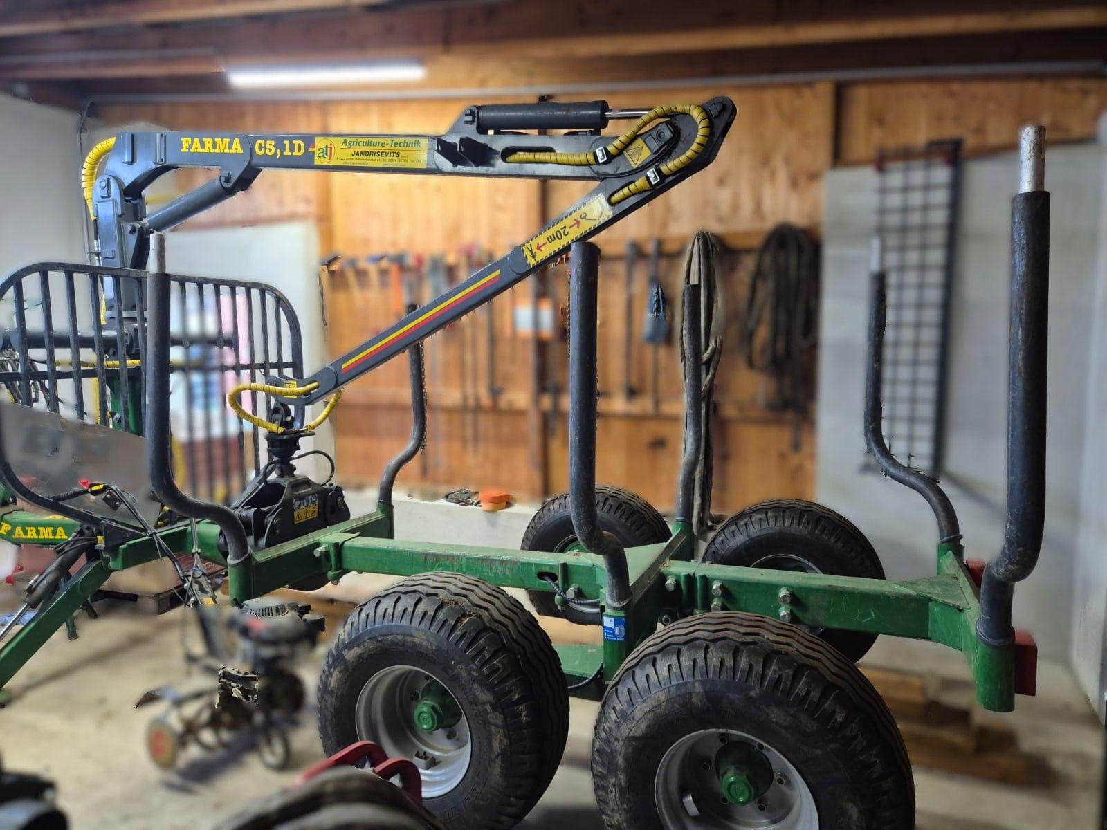 Farma Farma Forstanhänger T7 1