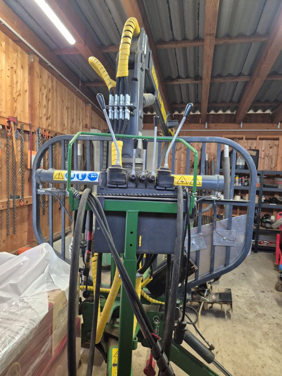 Farma Farma Forstanhänger T7 2